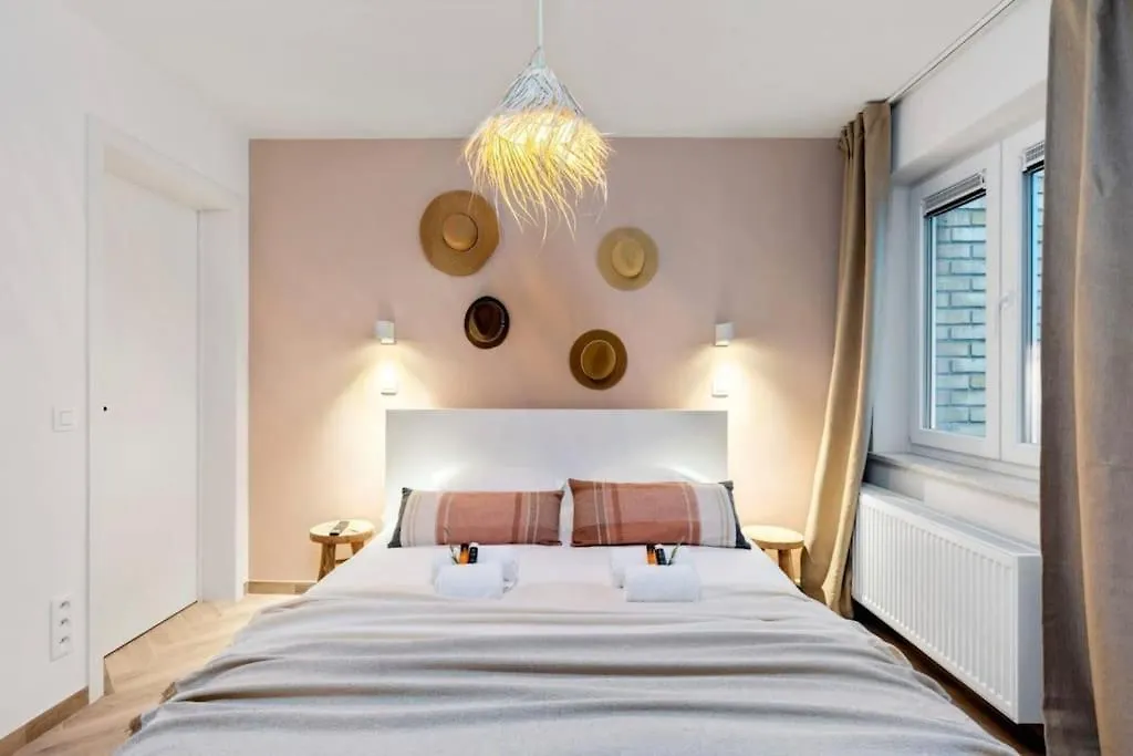 Albane - Modern 2 Slaapkamer Appartement Ostend