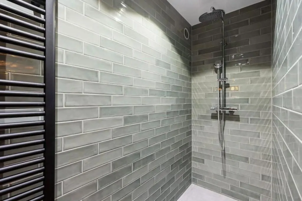 Albane - Modern 2 Slaapkamer Appartement Ostend